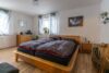 Attraktive 2-Zimmer Wohnung mit Stellplatz, vermietet – ideale Kapitalanlage - Schlafzimmer